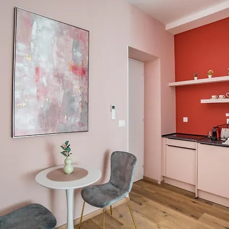 Apartament Center De Lux “ Zara “ Split
