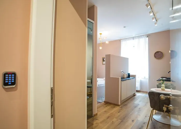 Center De Lux “ Zara “ Apartament Split