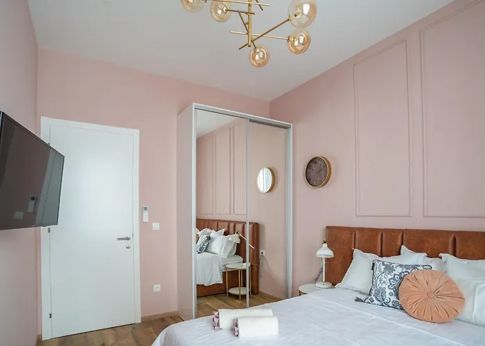 Center De Lux “ Zara “ * Split