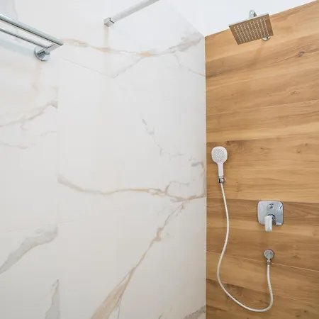 Center De Lux “ Zara “ Appartamento *