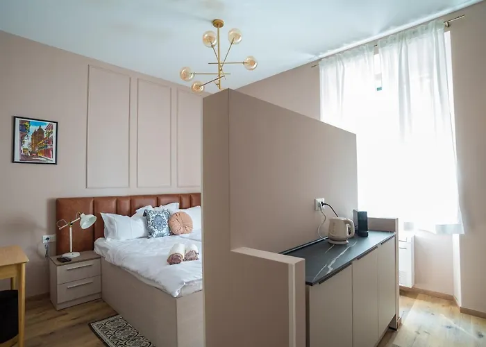 Center De Lux “ Zara “ スプリト