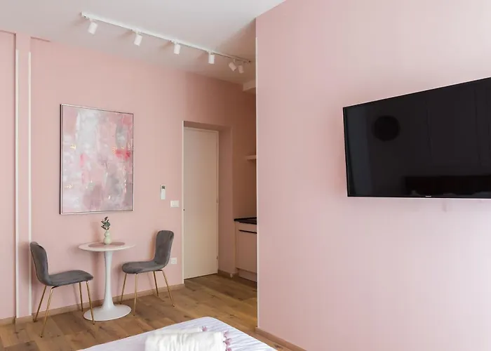 Center De Lux “ Zara “