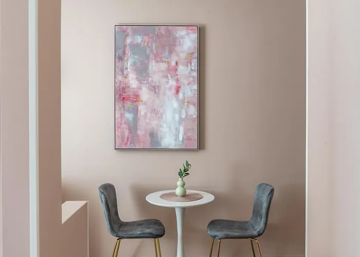 Apartman Center De Lux “ Zara “ *